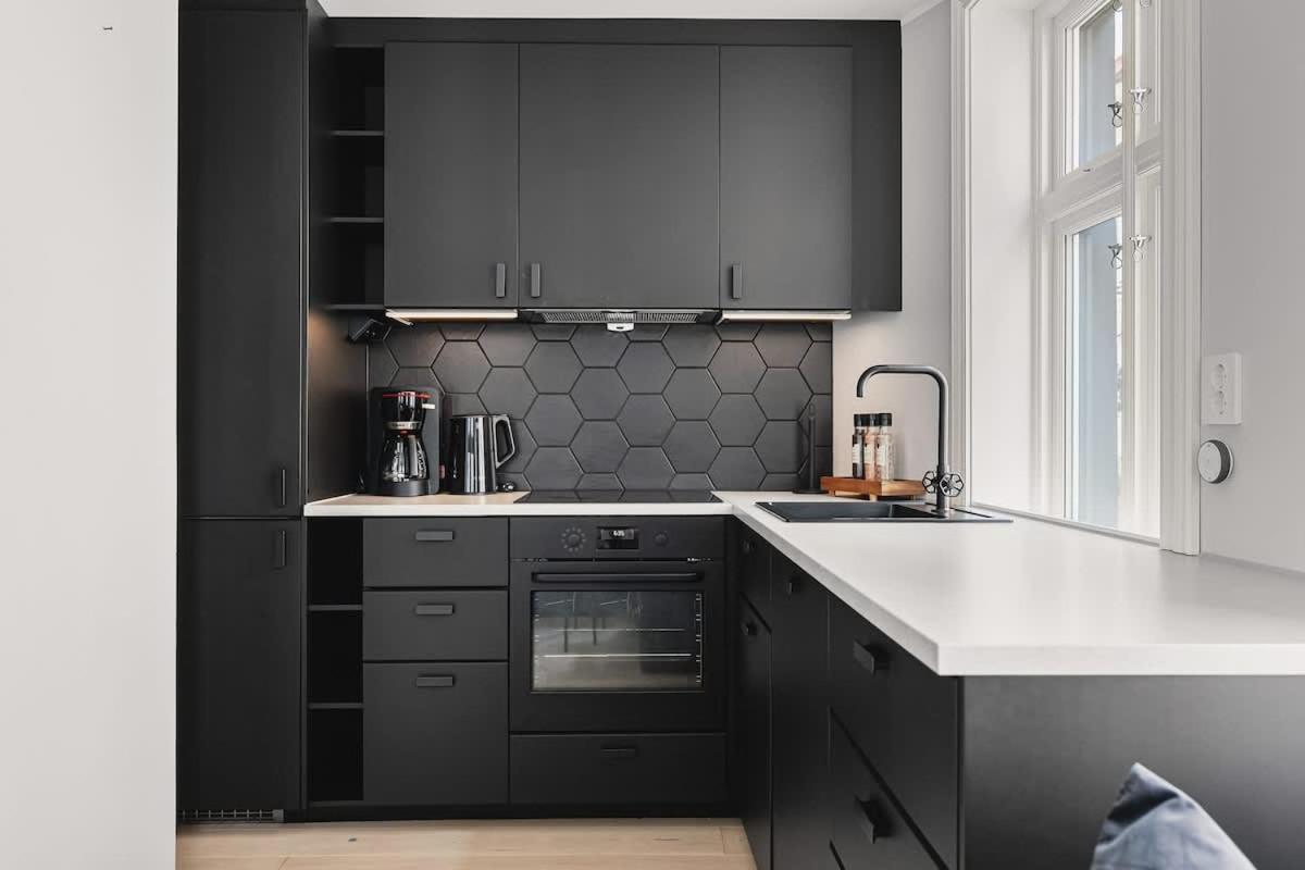 Dinbnb Appartments L 300 M To Bryggen & Floyen! Optimized In 2023 Lejlighed Bergen